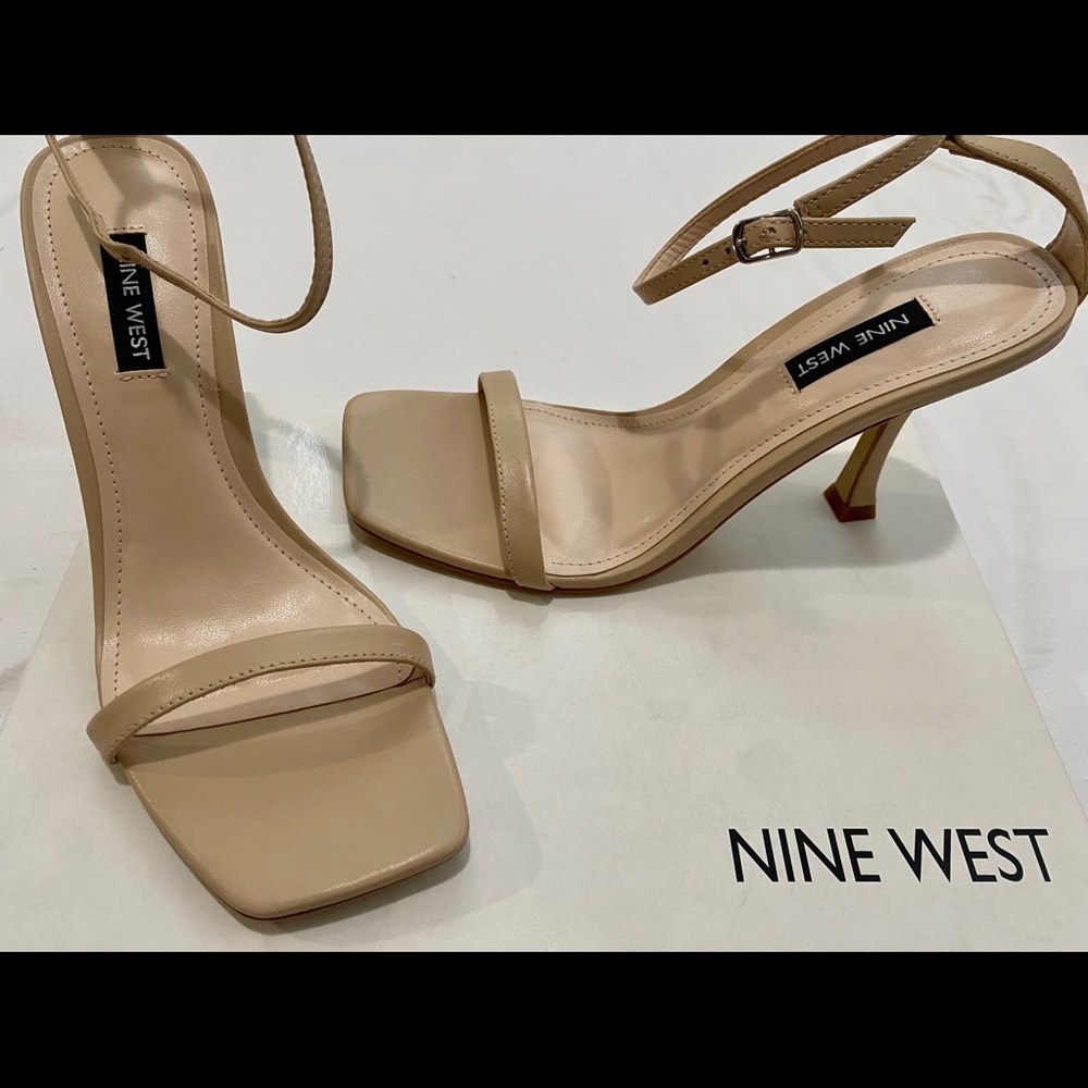NINE WEST YESS ANKLE STRAPS SANDALS